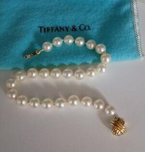 Vintage Tiffany & Co. Pearl Bracelet, Signed 18K Yellow Gold 750 Clasp